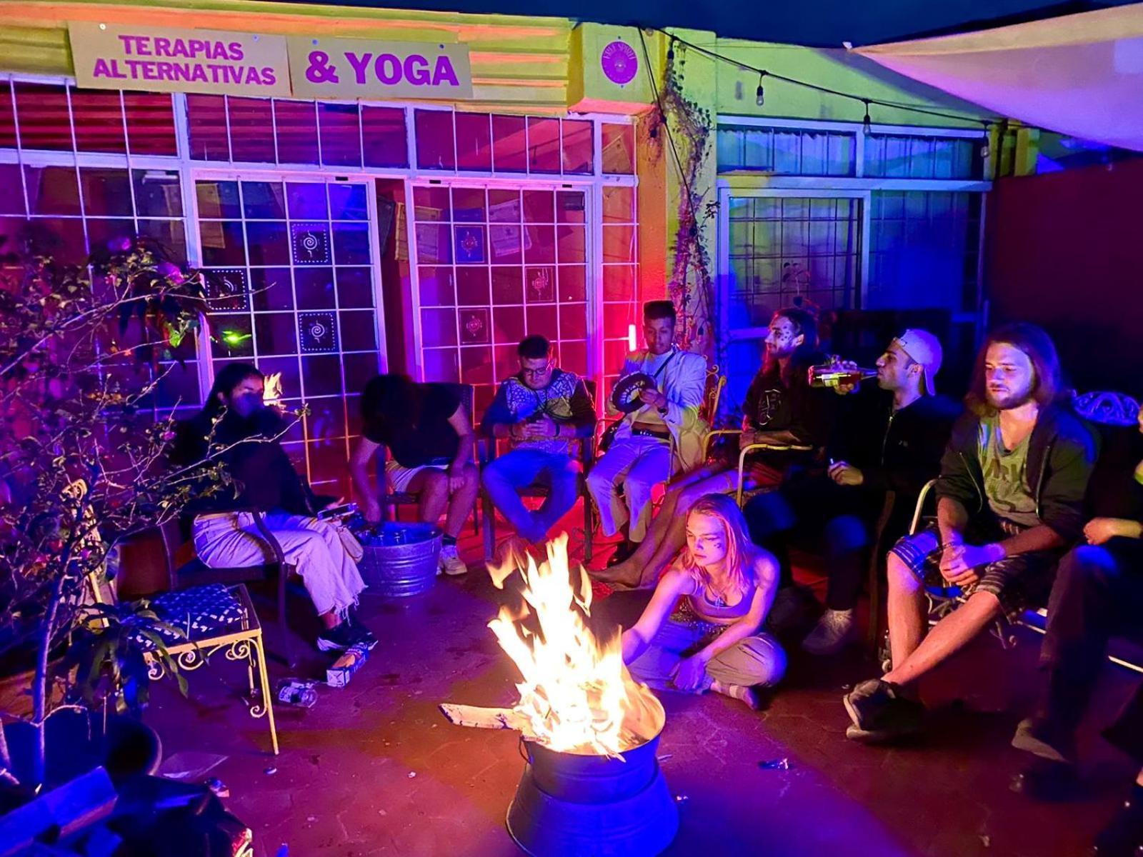 Free Spirit Hostel グアダラハラ エクステリア 写真